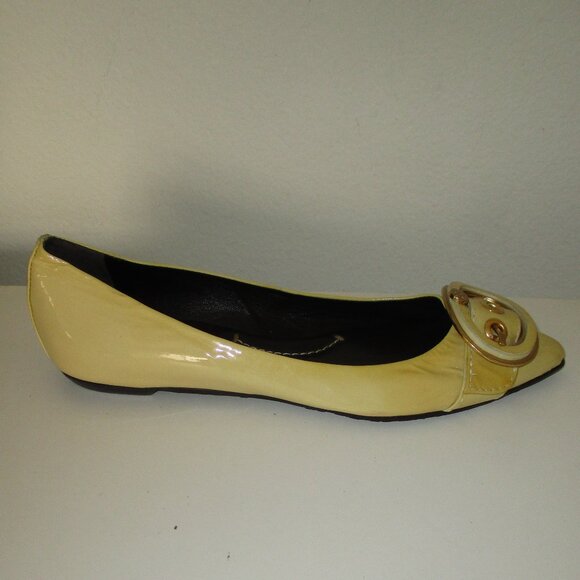 BCBGMaxAzria "Emly" Womens Gold Patent Leather Ballet Flat NWT - 6M or 36 EUR - Picture 3 of 16